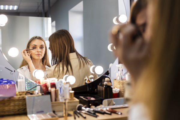 make-up artist make-up artist