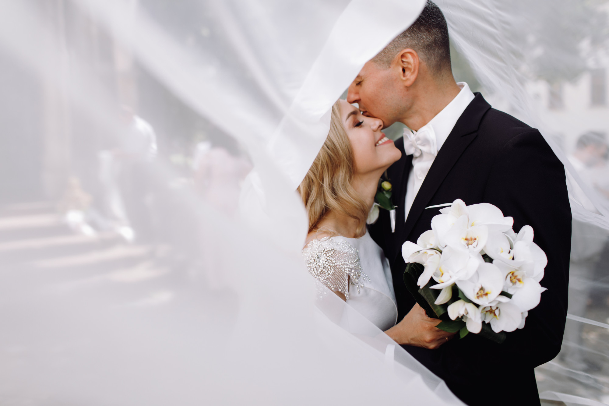 Craft Your Perfect Wedding Experience in Enchanting Italian Destinations. From the Romance of Tuscany to the Authentic Beauty of Umbria, Create Unforgettable Memories.